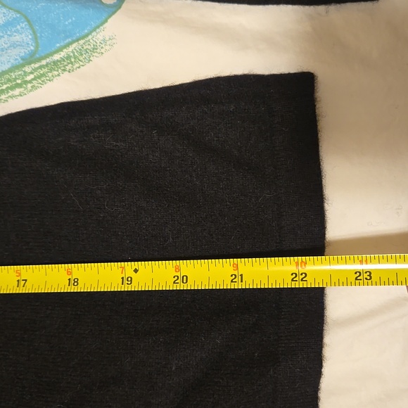 J. McLaughlin sweater cashmere black, size M. NWT. - Picture 5 of 7